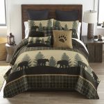 Bear Walk Quilt by Donna Sharp – Queen