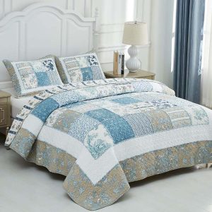 Charlotte Pieced Quilt – Queen