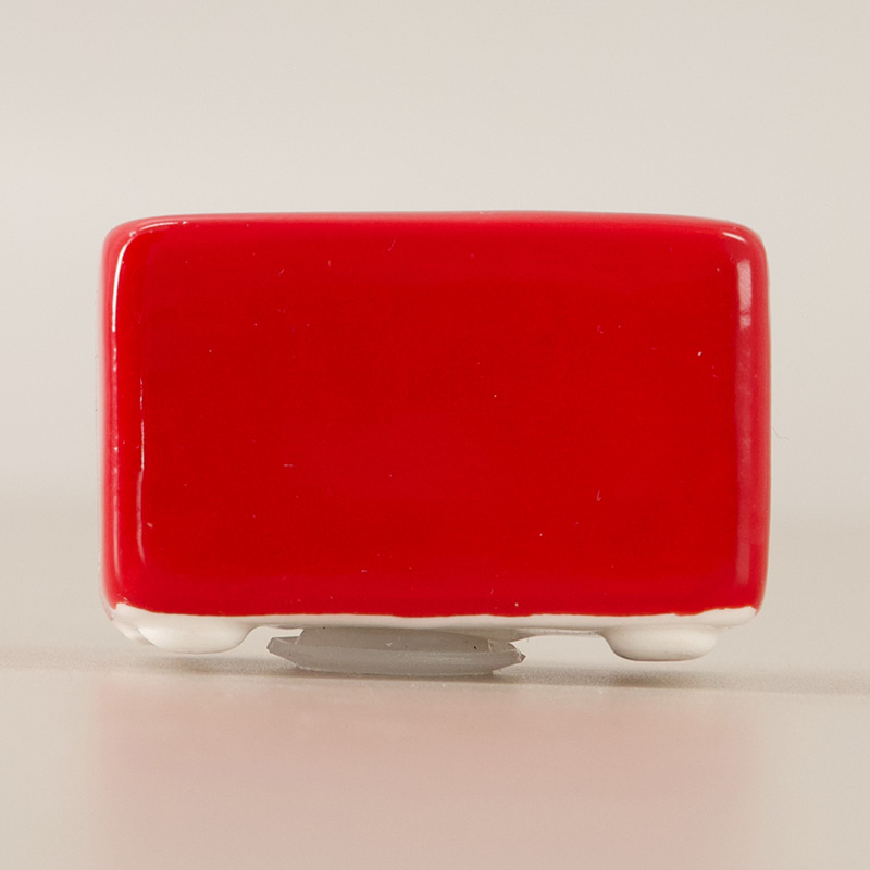 898607-2.jpg