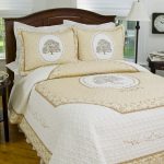 Tree of Life Quilt – Queen