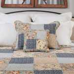 Viola Patchwork Standard Sham